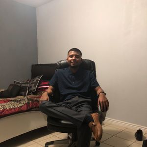 Meet your Posher, Jose